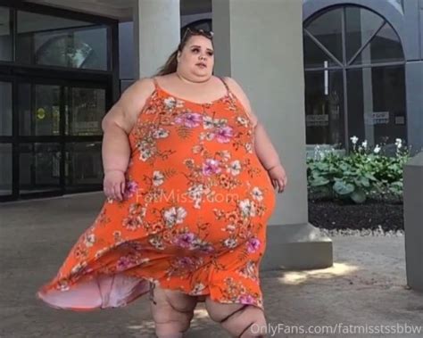 ssbbw fatmisst|Ssbbw FatMissT Walking